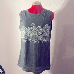 Mountains tank